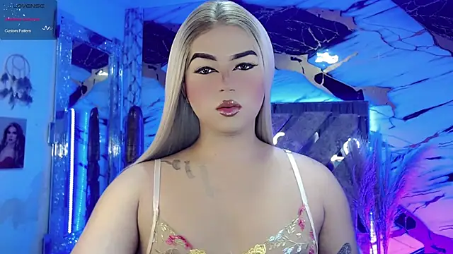 kushina uzumaki75 online show from May 13, 2026, 3:37 am