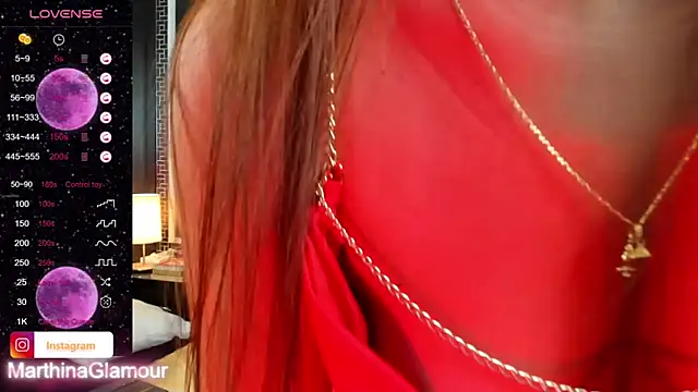 Snapshot of Marthina chatting on October 13, 2025, 10:43 pm Marthina online show from October 13, 2025, 10:43 pm