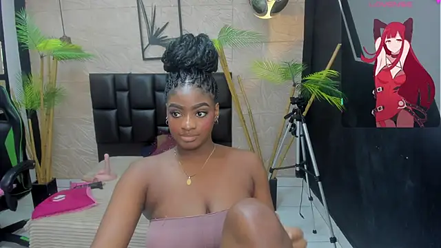 Snapshot of alana_bonny chatting on June 10, 2026, 3:55 pm alana bonny online show from June 10, 2026, 3:55 pm
