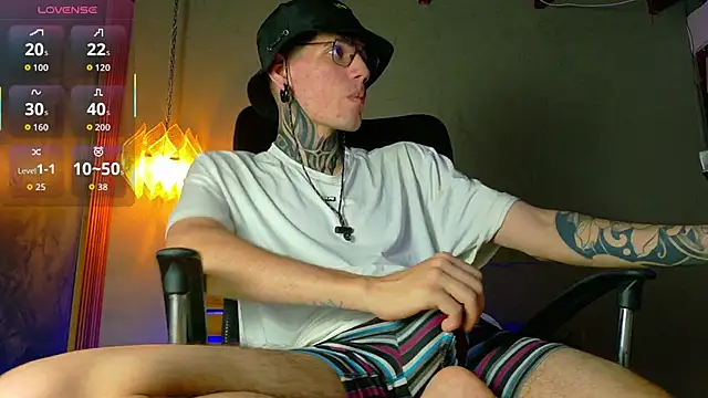 david huge online show from April 8, 2026, 3:28 am