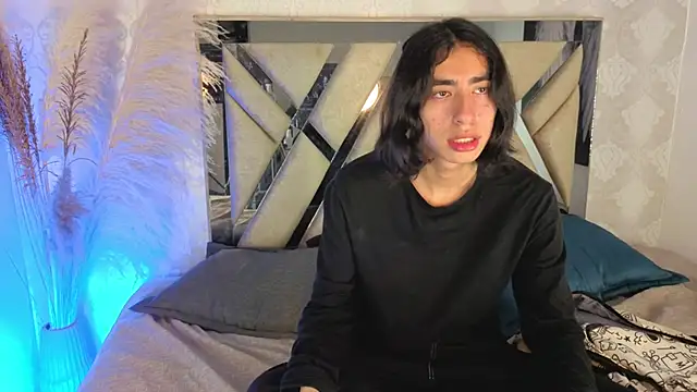 ryo light online show from May 11, 2026, 12:27 am