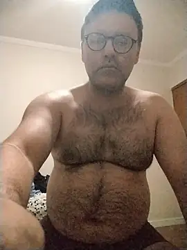 LeoMaduroSP online show from November 4, 2025, 4:11 am