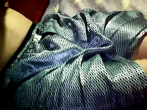 20cmloiro online show from March 30, 2026, 4:52 pm