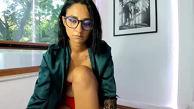 sugarburn online show from June 14, 2026, 5:09 am