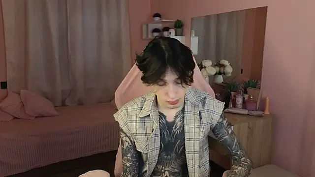 Martin Jin online show from October 30, 2025, 12:17 pm