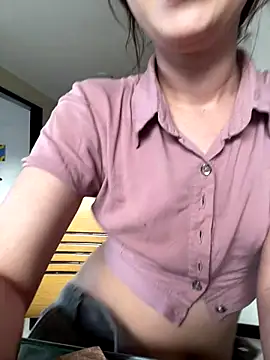 Snapshot of Megan_colsom chatting on September 9, 2025, 9:36 pm Megan colsom online show from September 9, 2025, 9:36 pm