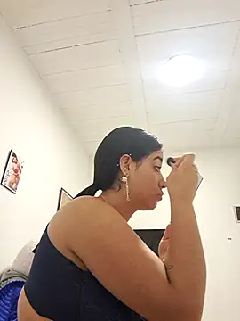 Samantha hotly online show from April 1, 2026, 10:49 am