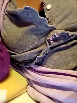 Snapshot of fuffettina chatting on December 2, 2025, 8:26 pm fuffettina online show from December 2, 2025, 8:26 pm