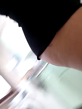 Snapshot of fuffettina chatting on March 6, 2026, 11:50 am fuffettina online show from March 6, 2026, 11:50 am