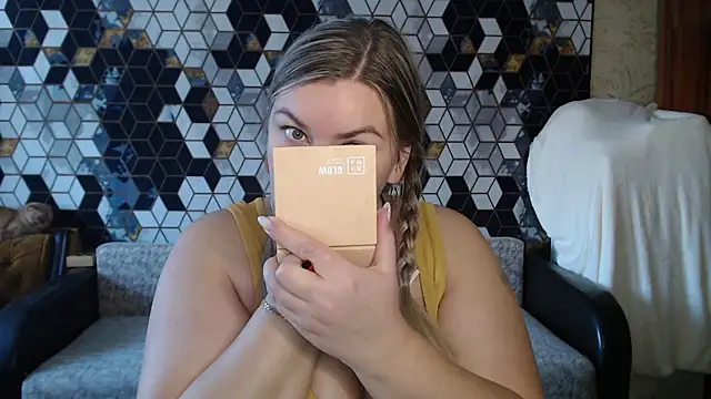 NikaSkylink online show from February 5, 2026, 5:12 am