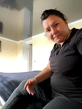 Snapshot of Liza_Will chatting on September 10, 2025, 8:58 am Liza Will online show from September 10, 2025, 8:58 am