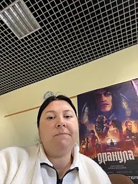 Snapshot of Liza_Will chatting on September 27, 2025, 12:10 pm Liza Will online show from September 27, 2025, 12:10 pm