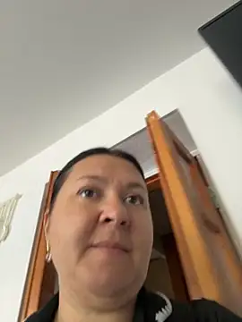 Snapshot of Liza_Will chatting on October 1, 2025, 9:04 am Liza Will online show from October 1, 2025, 9:04 am