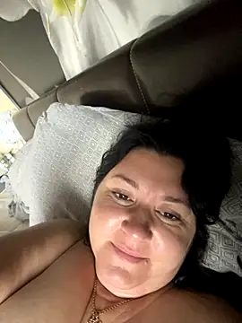 Snapshot of Liza_Will chatting on October 9, 2025, 5:27 am Liza Will online show from October 9, 2025, 5:27 am