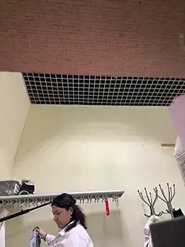 Snapshot of Liza_Will chatting on October 16, 2025, 10:05 am Liza Will online show from October 16, 2025, 10:05 am