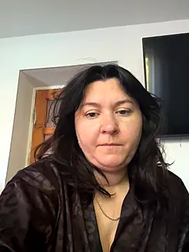 Snapshot of Liza_Will chatting on October 17, 2025, 6:49 am Liza Will online show from October 17, 2025, 6:49 am