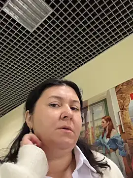 Snapshot of Liza_Will chatting on October 19, 2025, 10:05 am Liza Will online show from October 19, 2025, 10:05 am