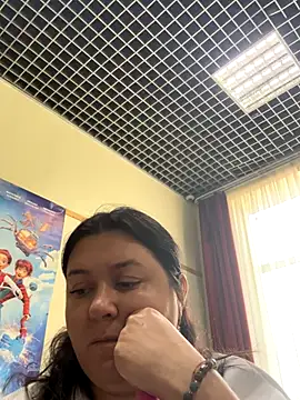 Snapshot of Liza_Will chatting on October 20, 2025, 8:15 am Liza Will online show from October 20, 2025, 8:15 am