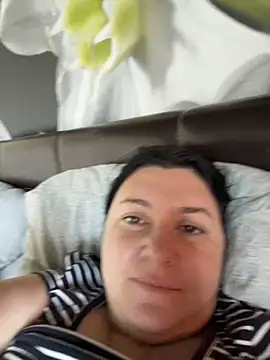 Snapshot of Liza_Will chatting on October 21, 2025, 7:20 am Liza Will online show from October 21, 2025, 7:20 am