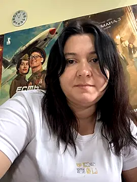 Snapshot of Liza_Will chatting on November 20, 2025, 9:53 am Liza Will online show from November 20, 2025, 9:53 am