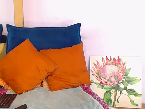 SexyScarlet101 online show from January 8, 2026, 6:43 pm