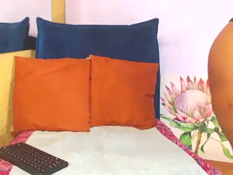 SexyScarlet101 online show from January 14, 2026, 6:57 pm