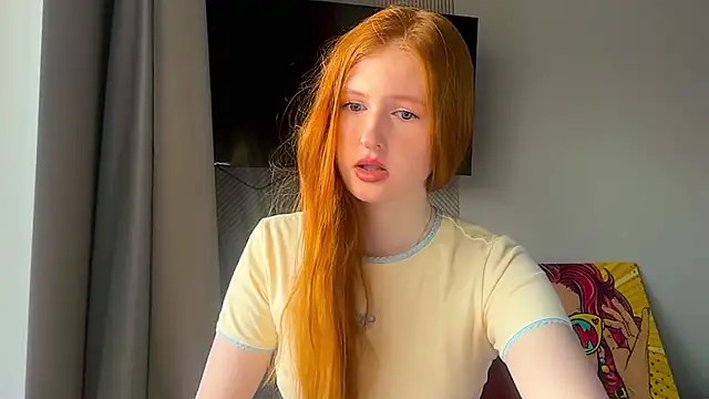 Snapshot of LuxXAngel chatting on July 19, 2026, 11:41 pm LuxXAngel online show from July 19, 2026, 11:41 pm
