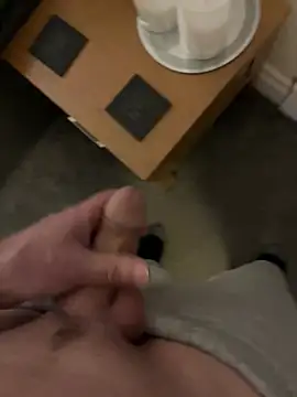 Woodchip online show from March 12, 2026, 6:58 pm