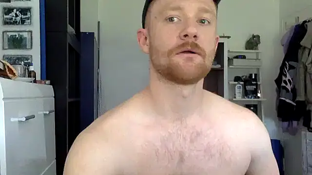 Snapshot of T_R_1992 chatting on April 23, 2026, 11:42 am T R 1992 online show from April 23, 2026, 11:42 am