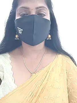 shivani27 online show from November 30, 2025, 5:50 pm