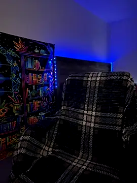 MamaSpicy online show from November 10, 2025, 6:07 pm