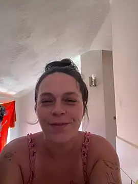 MamaSpicy online show from July 16, 2026, 2:01 pm