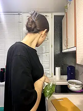 Real cutie1 online show from November 27, 2025, 8:00 pm