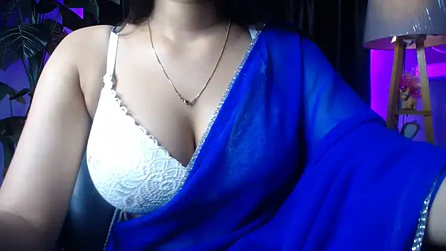 Snapshot of kiara_1122 chatting on May 23, 2026, 8:35 pm kiara 1122 online show from May 23, 2026, 8:35 pm