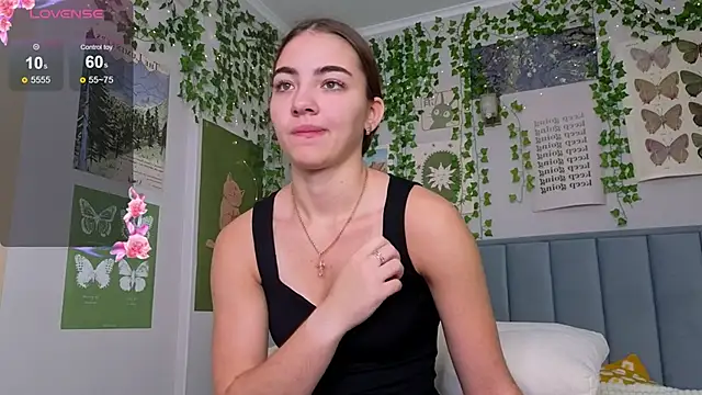 Ashley Pierce online show from December 1, 2025, 4:06 am