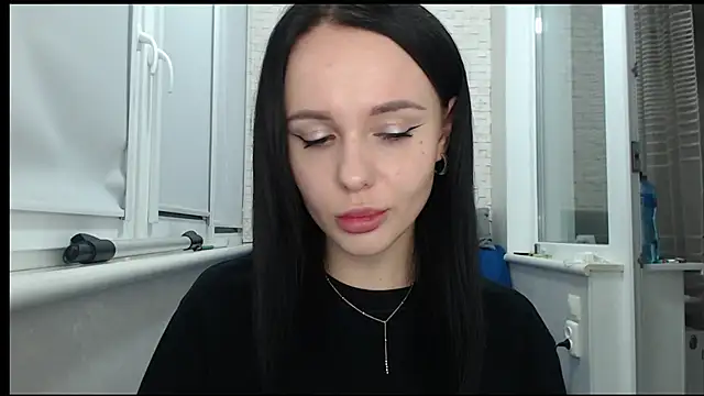 Snapshot of Blair_Yates chatting on October 15, 2025, 3:34 pm Blair Yates online show from October 15, 2025, 3:34 pm