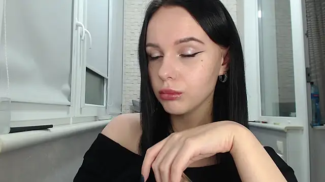 Snapshot of Blair_Yates chatting on October 26, 2025, 9:10 pm Blair Yates online show from October 26, 2025, 9:10 pm