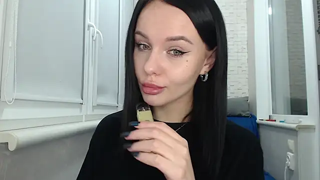 Snapshot of Blair_Yates chatting on November 6, 2025, 10:54 pm Blair Yates online show from November 6, 2025, 10:54 pm