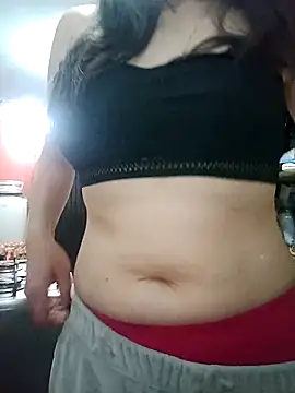 Chriss girl of imaginatio online show from November 25, 2025, 2:00 am