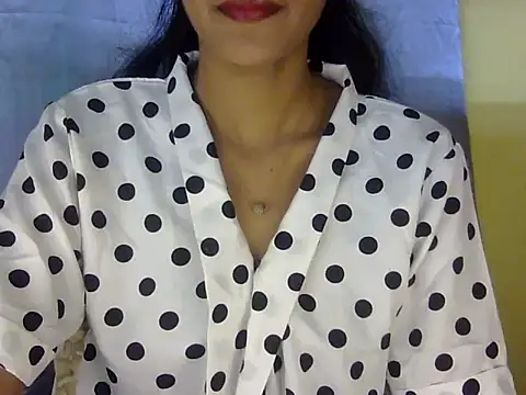 zara Khan0 online show from September 21, 2025, 2:57 am