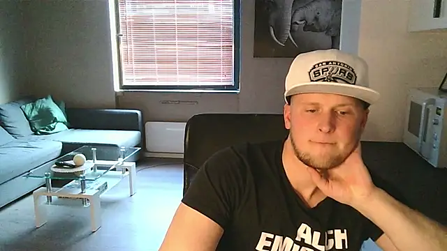 Snapshot of Dartanjanas13 chatting on September 17, 2025, 3:03 pm Dartanjanas13 online show from September 17, 2025, 3:03 pm