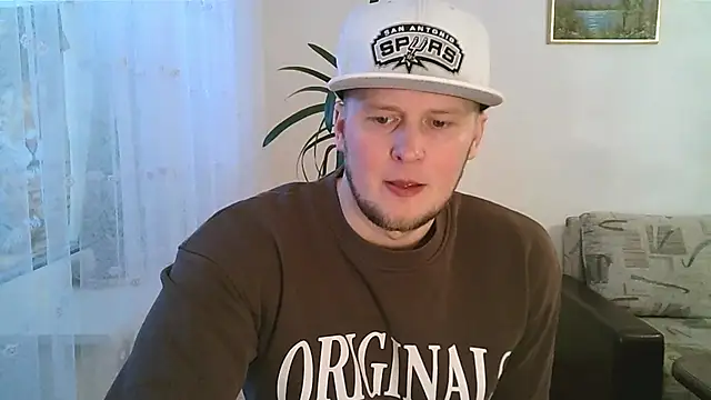 Snapshot of Dartanjanas13 chatting on December 1, 2025, 11:15 am Dartanjanas13 online show from December 1, 2025, 11:15 am