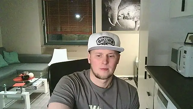 Dartanjanas13 online show from January 10, 2026, 4:53 pm