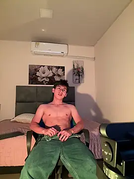 kaneky 07 online show from October 19, 2025, 10:32 pm