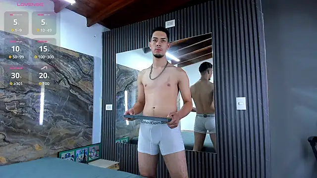  Axel 09 online show from September 17, 2025, 4:03 am