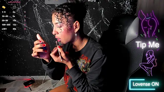 kileyyHot online show from October 27, 2025, 4:05 am