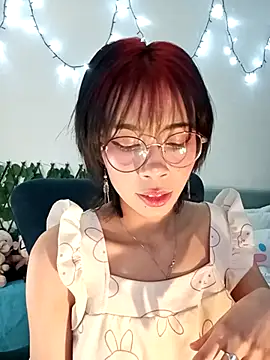 dolliette24 online show from November 12, 2025, 6:03 am