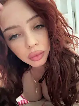 Snapshot of Hannah_xBaby chatting on October 3, 2025, 2:03 pm Hannah xBaby online show from October 3, 2025, 2:03 pm