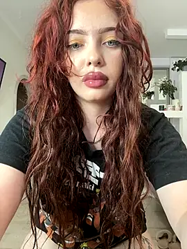 Snapshot of Hannah_xBaby chatting on October 19, 2025, 10:05 am Hannah xBaby online show from October 19, 2025, 10:05 am