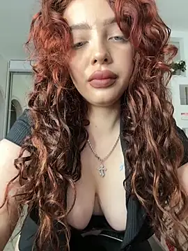 Snapshot of Hannah_xBaby chatting on October 25, 2025, 10:01 am Hannah xBaby online show from October 25, 2025, 10:01 am